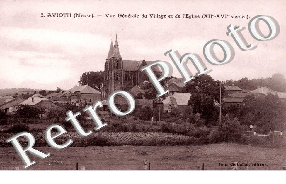 vue generale du village et l' eglise