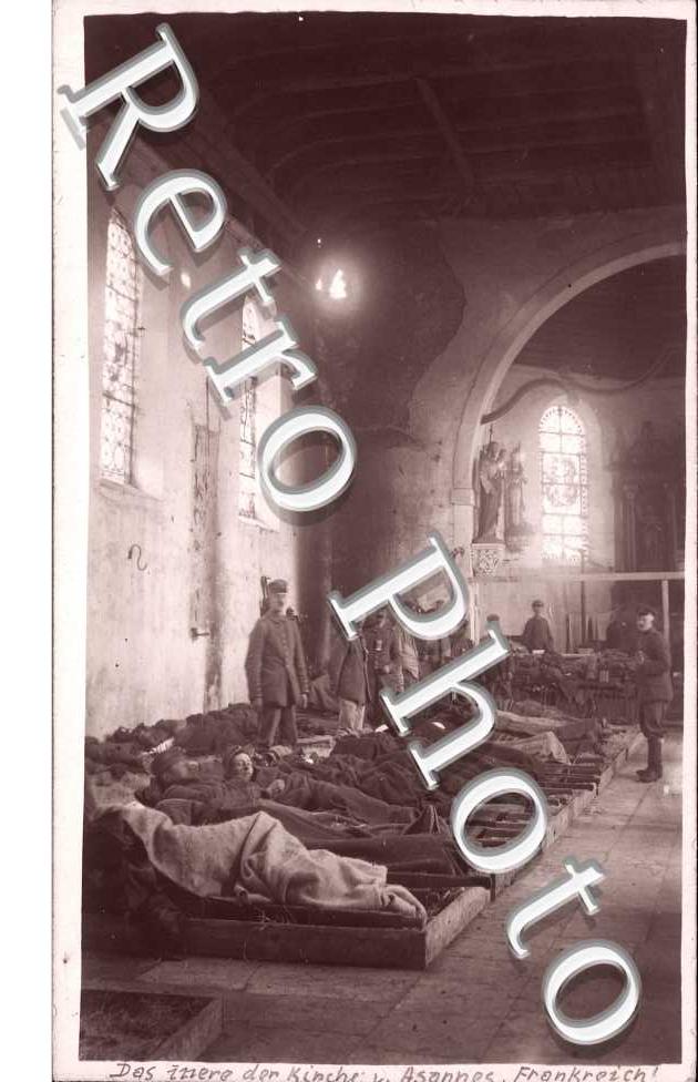 CAZRTE PHOTO RARE (militaires dans l'eglise)
