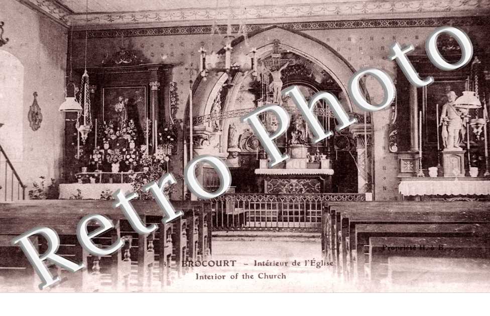 Interieur de l'eglise