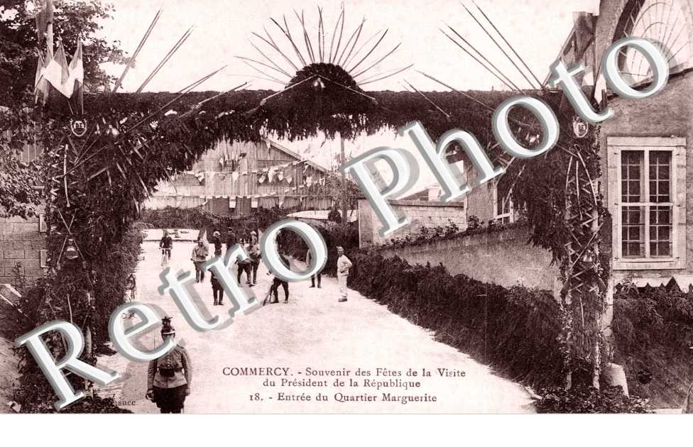 Souvenir de la visite  du president de la republique raymond Poincare - entree du quartier Marguerite