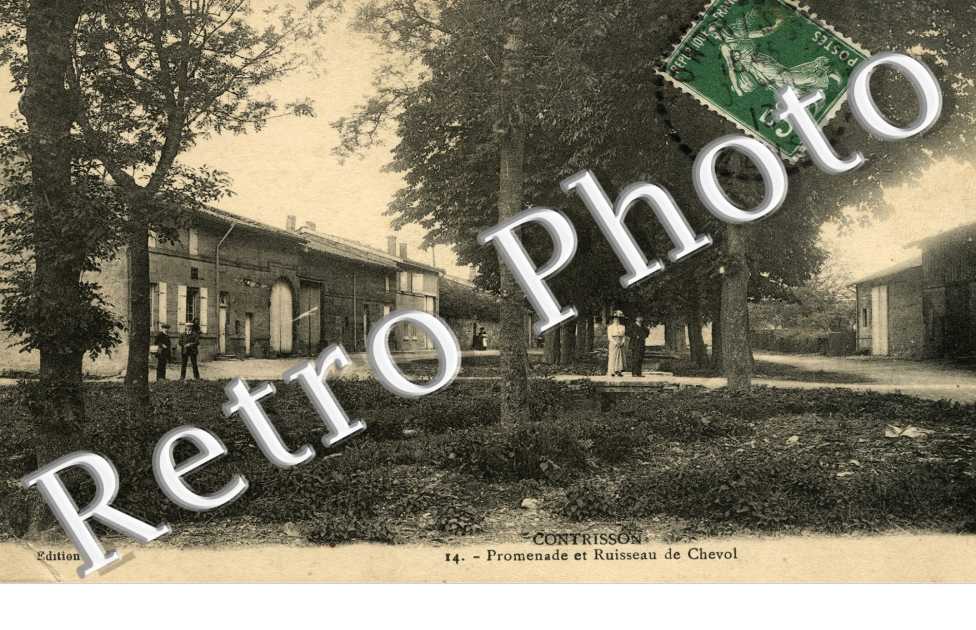 Promenade et ruisseau de Chevol
