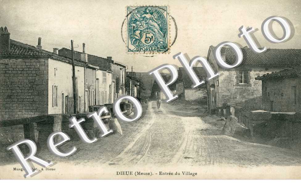 entree du village