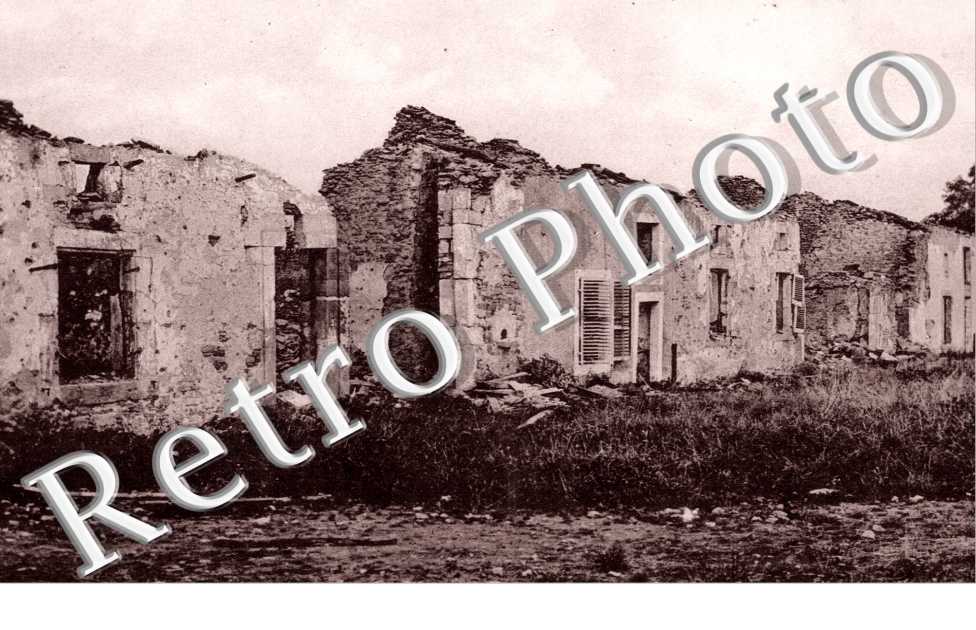 (village en ruines)