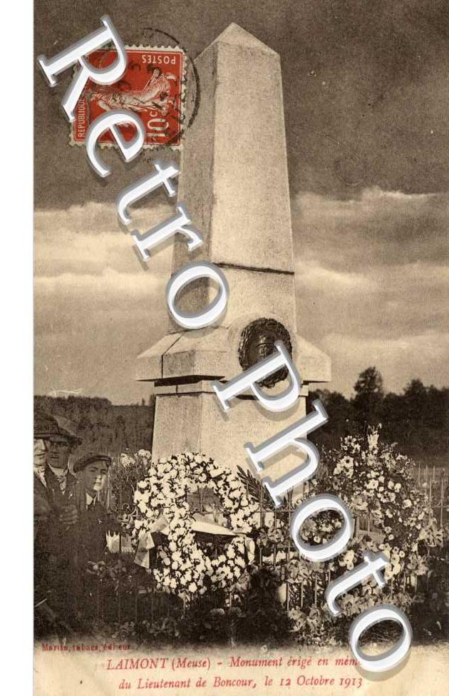 Monument erige en memoire du Lieutenant de Boncour