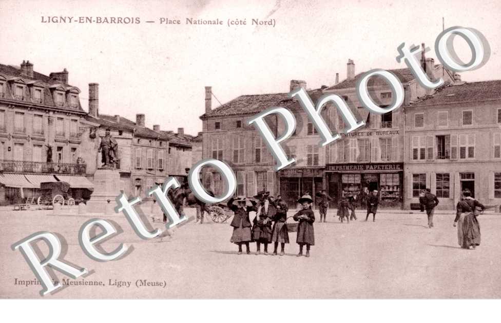 Ligny-en-Barrois, Place Nationale (cote nord)