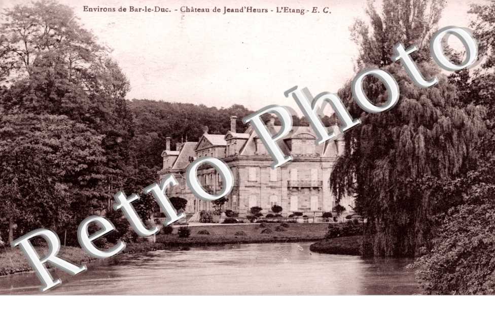 chateau de Jean d'Heurs - l'etang