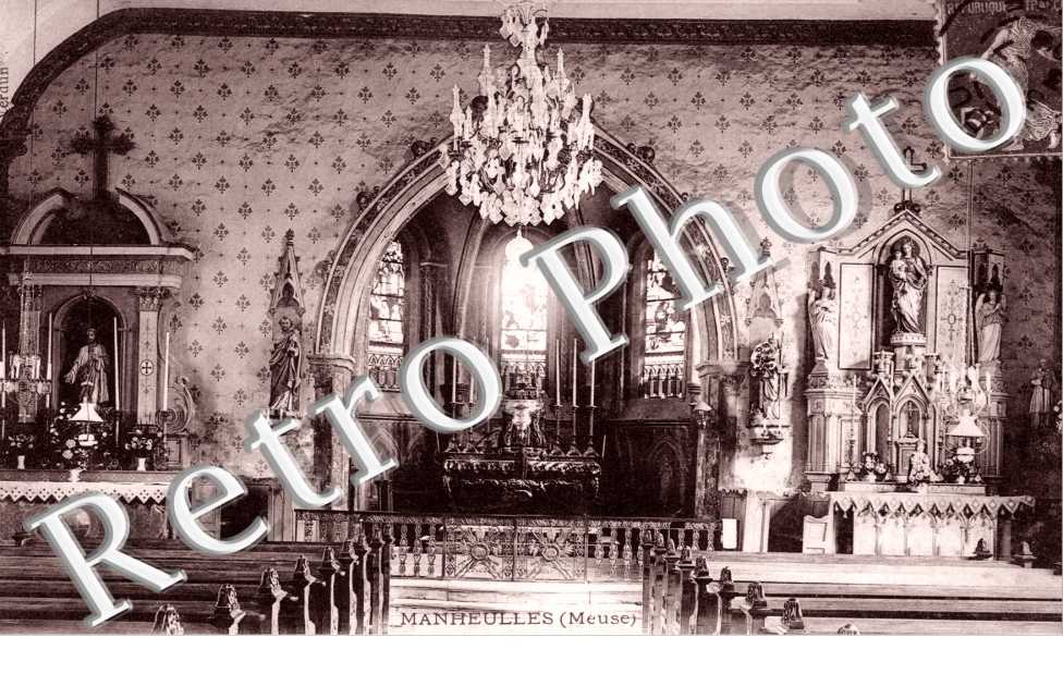 Interieur de l'eglise