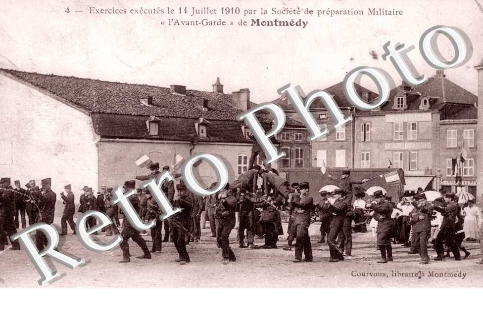 Exercices du 14 juillets 1910 de l'Avant Garde