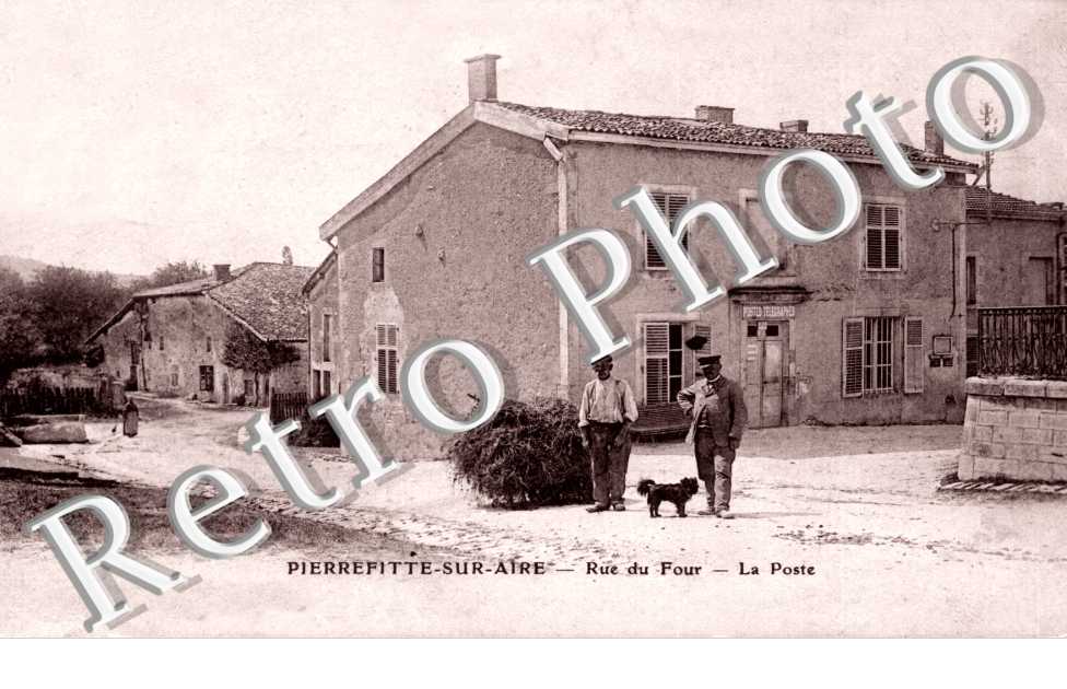 Rue du Four - la poste