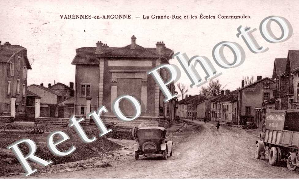 la Grande-Rue et les Ecoles Communales
