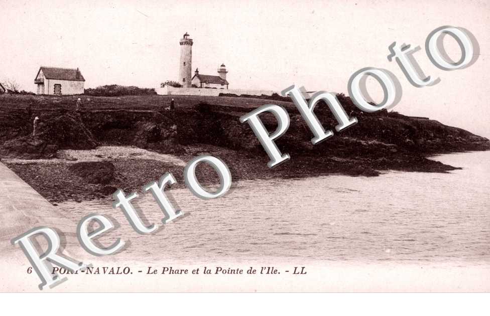 PORT NAVALO - Le phare et la pointe de l'Ile