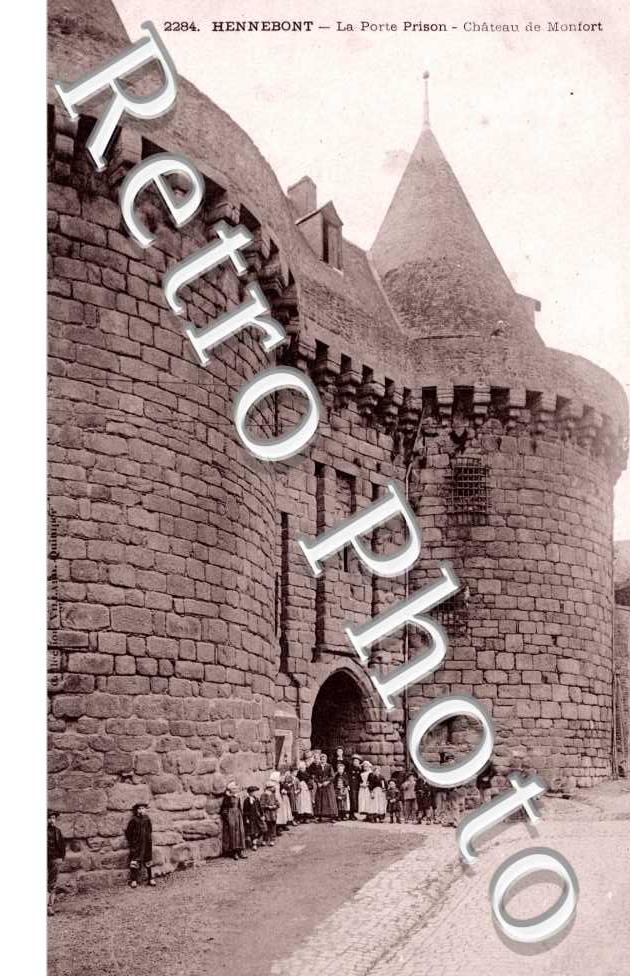 Chateau de Montfort