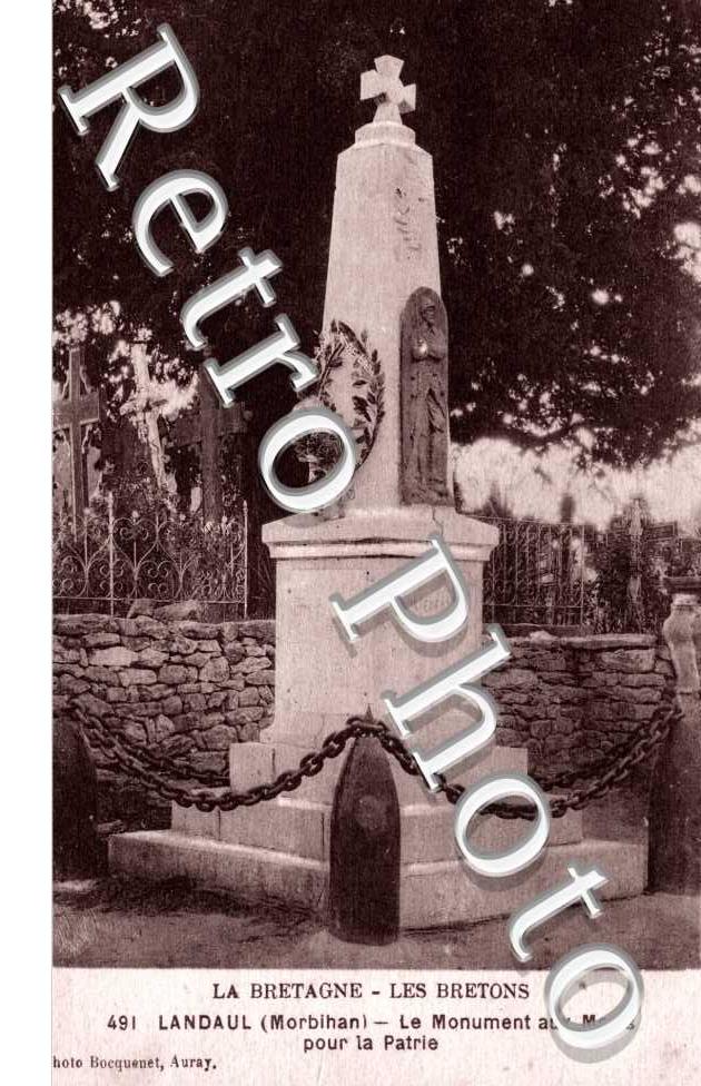 Le monument aux morts pour la patrie