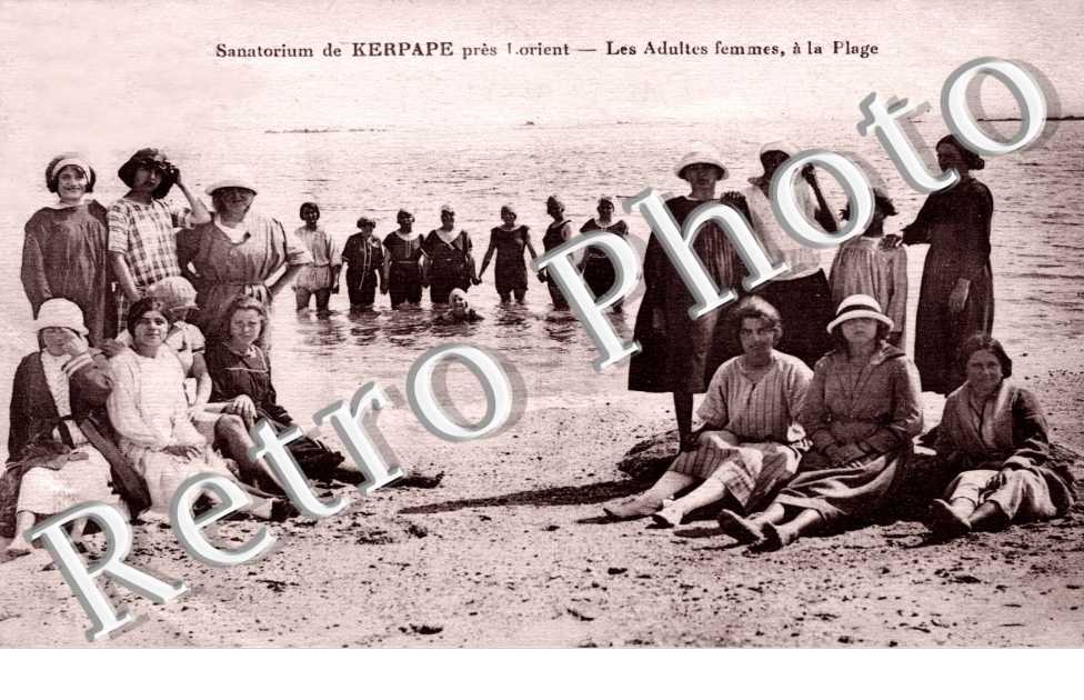 Sanatorium de Kerpape -  Les adultes femmes a la plage