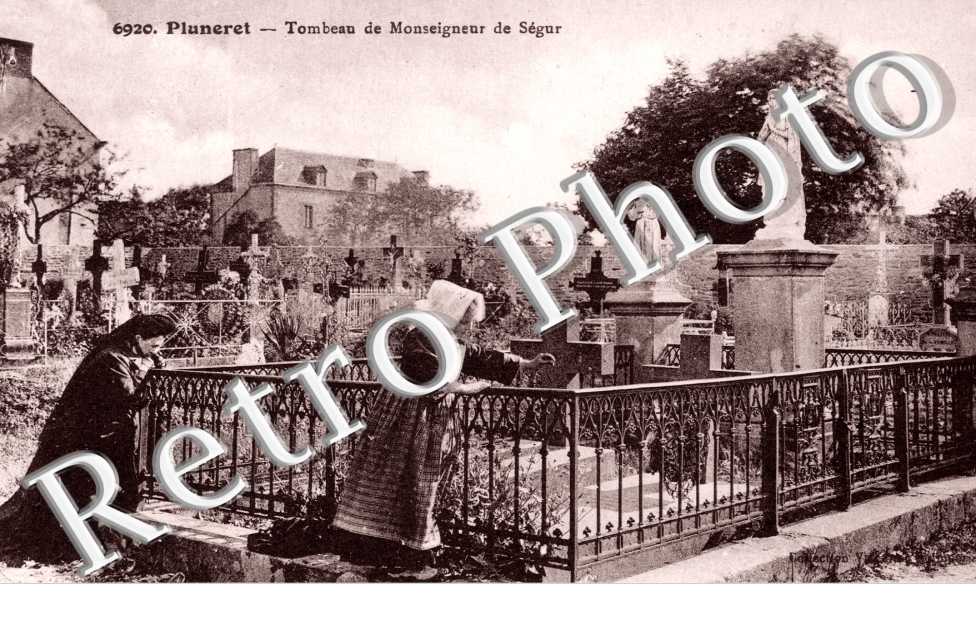 Tombeau de Monseigneur de Segur