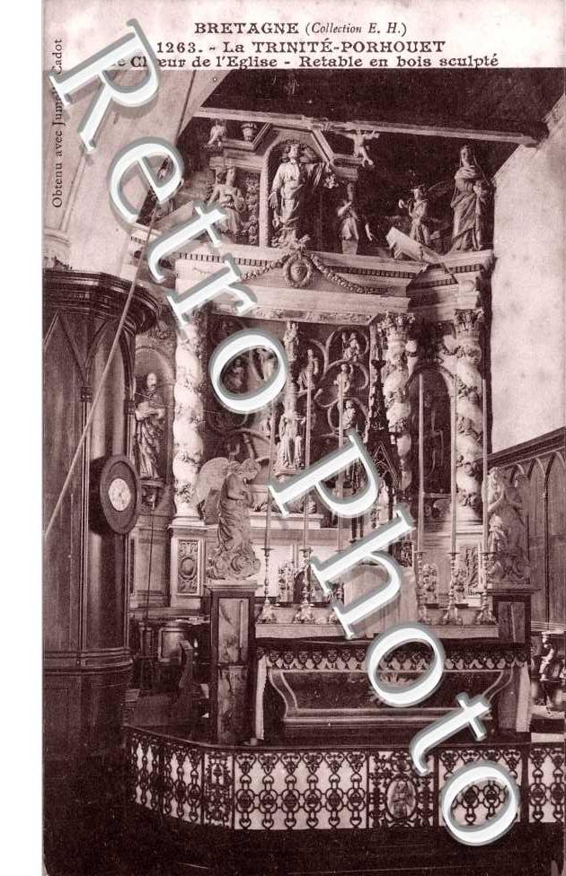 Le Choeur de l'Eglise - Retable en bois sculpté