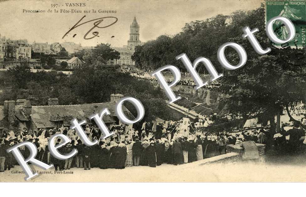 Procession de la Fete Dieu sur la Garenne