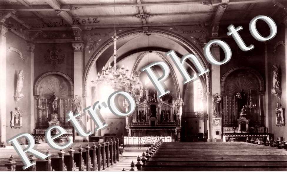 interieur de l'eglise