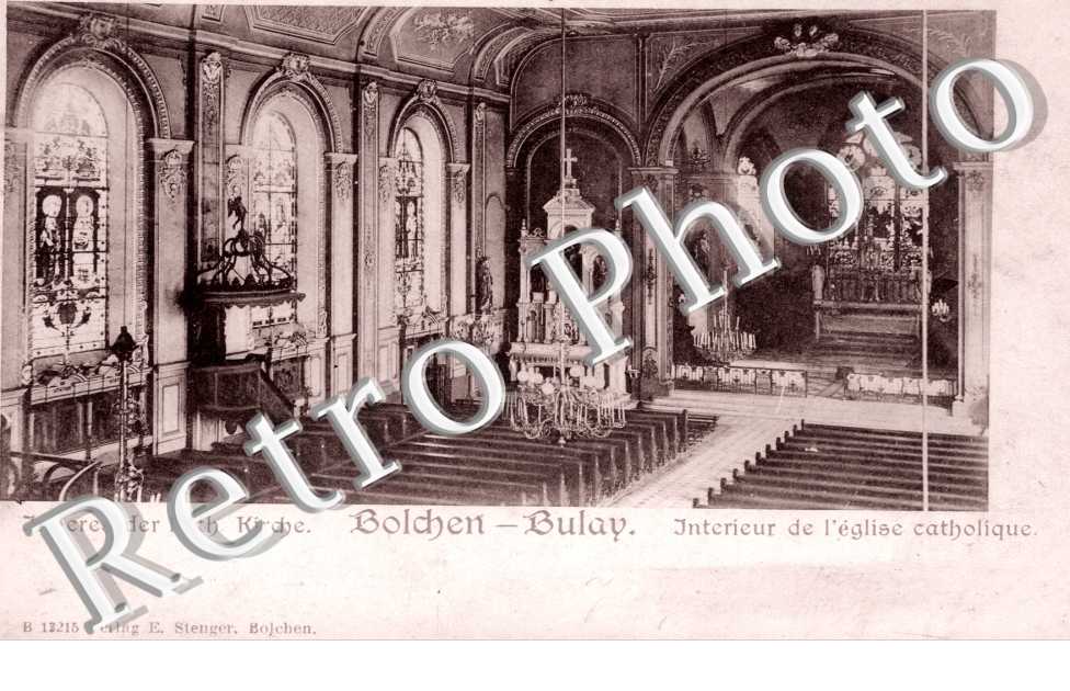 interieur de l'eglise catholique