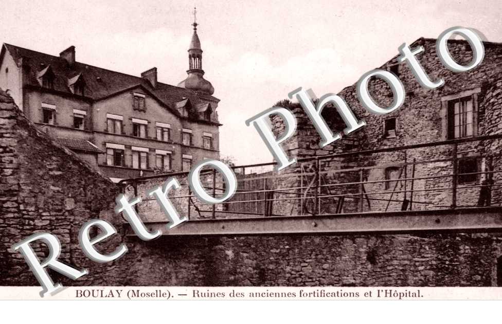ruines des anciennes fortifications et l'hopital