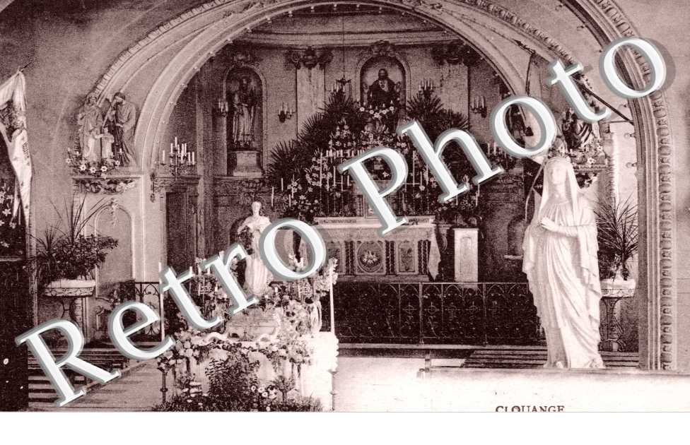 Interieur de l'Eglise