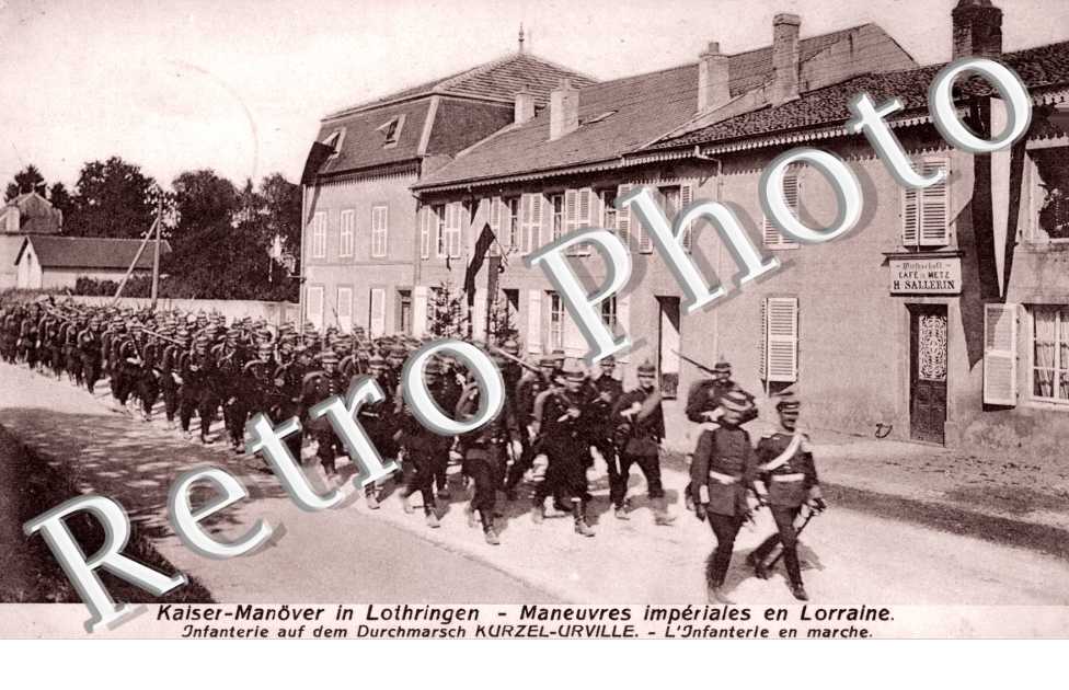 Manoeuvres imperiales l'infanterie en marche (cachet Kurzel)