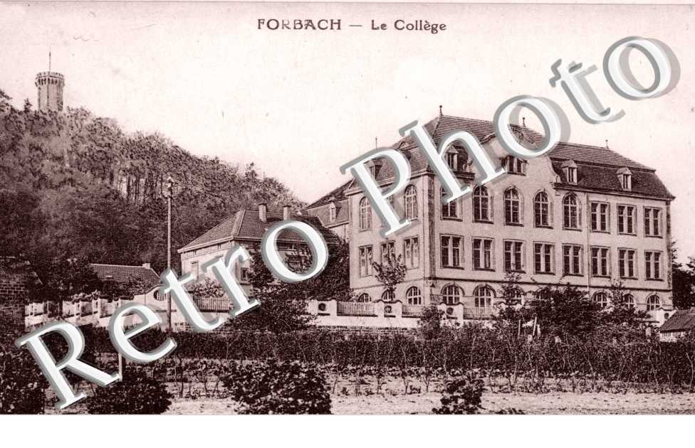 Le College