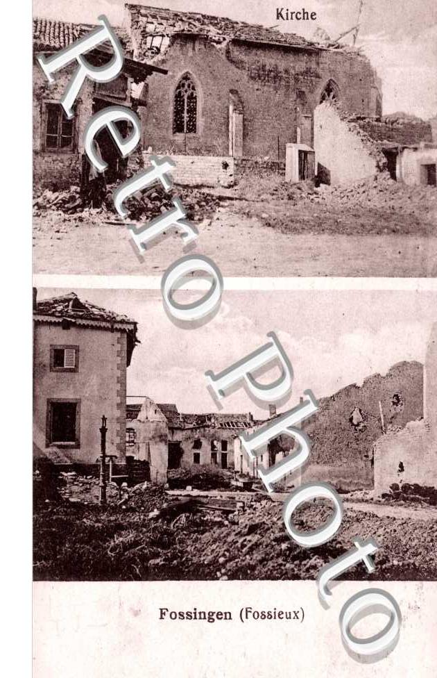 Vue des maisons en ruines et l'Eglise
