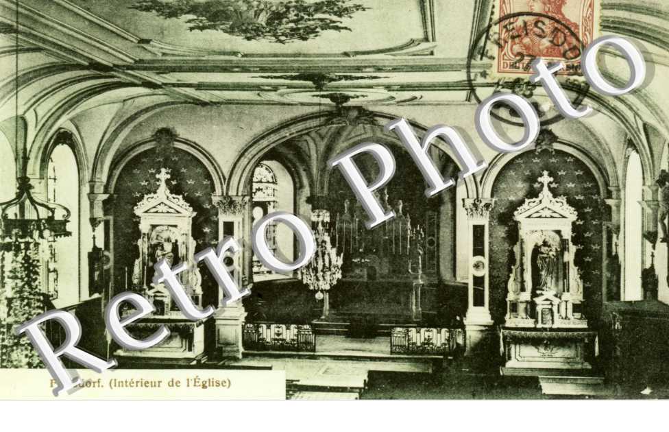 Interieur de l'eglise