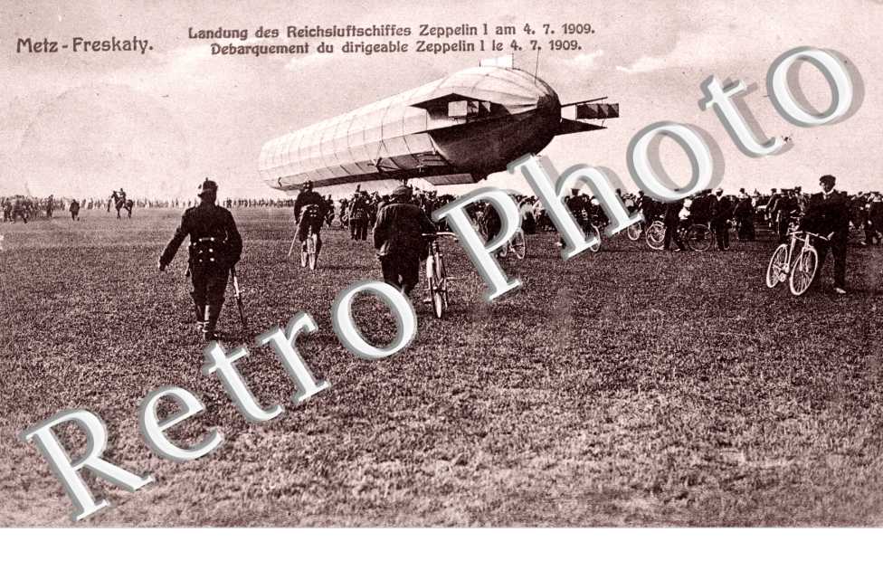 Debarquement du dirigeable Zeppelin I le 4 7 1909