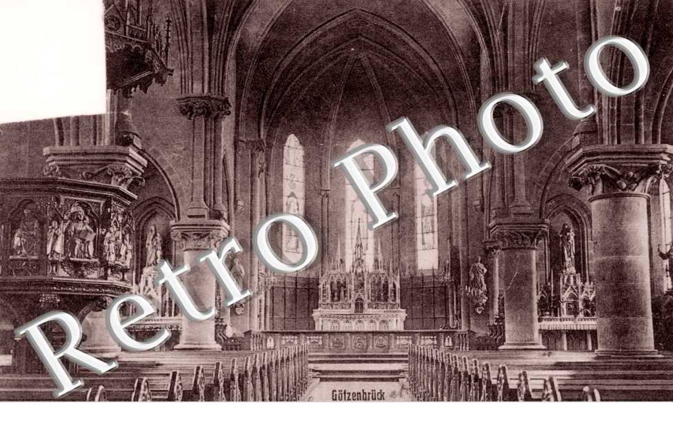 Interieur de l'eglise
