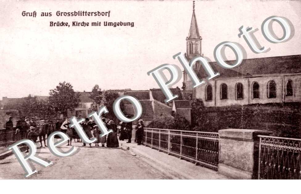Brucke, Kirche mit Umgebung