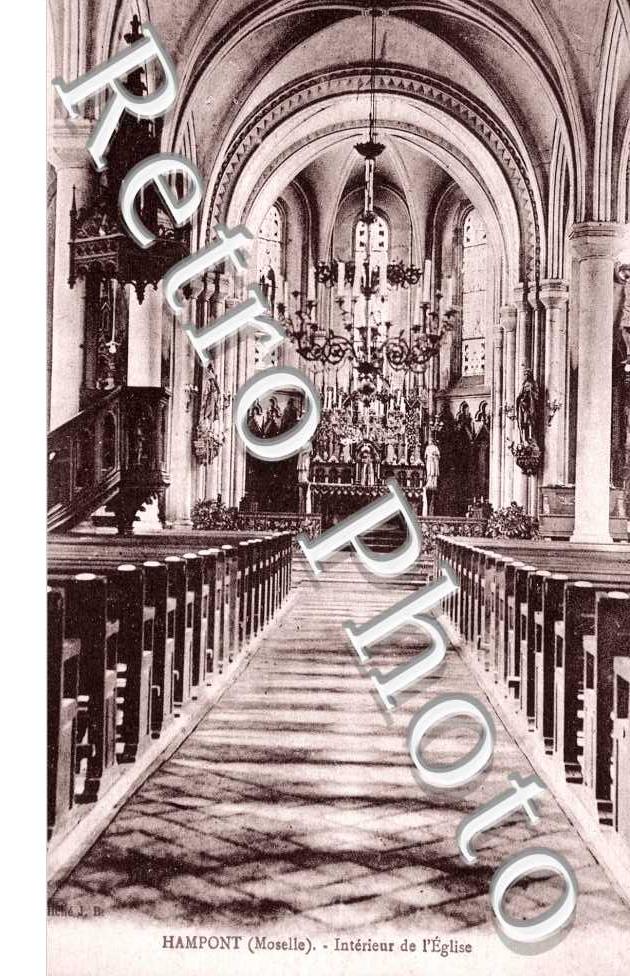 Interieur de l'Eglise