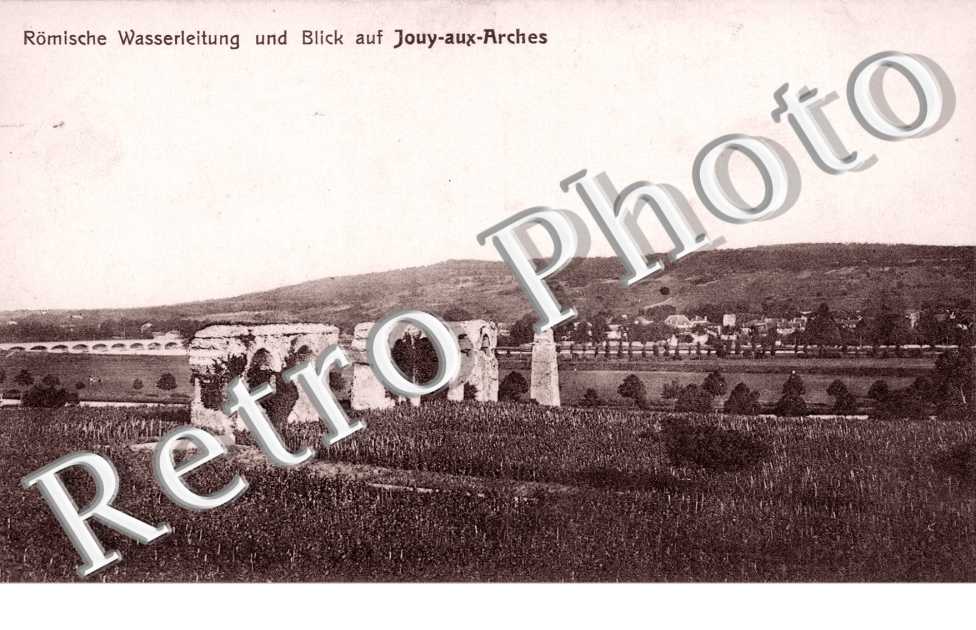 Romische Wasserleitung und Blick