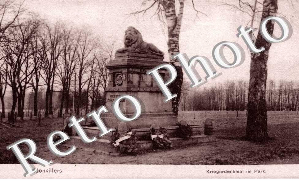 - Kriegerdenkmal im Park - Nels serie 115 n° 23 ou 28