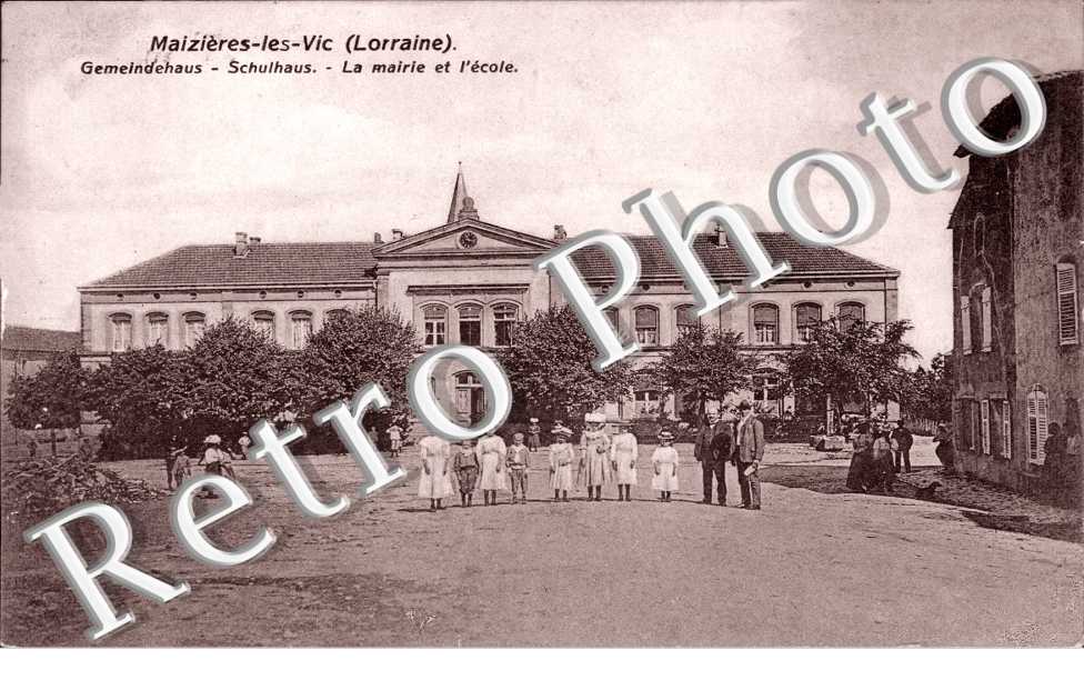 Gemeindehaus, Schulhaus, la Mairie et l'Ecole