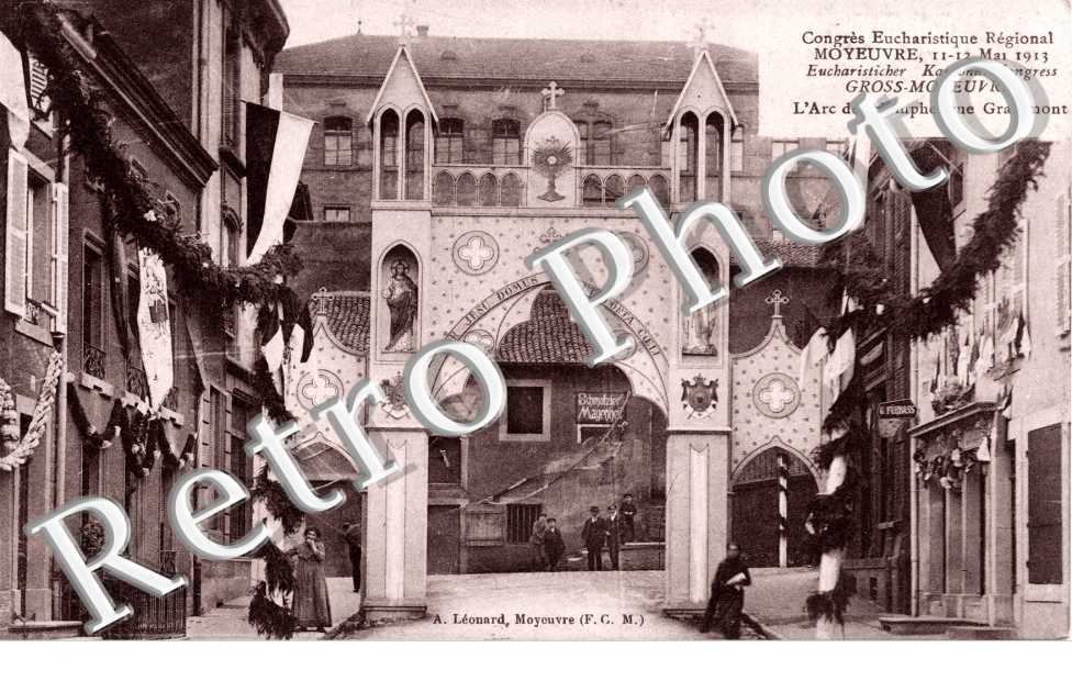 congres Eucharistique 11-12 mai 1913 L'arc de triompfe Rue Grammont