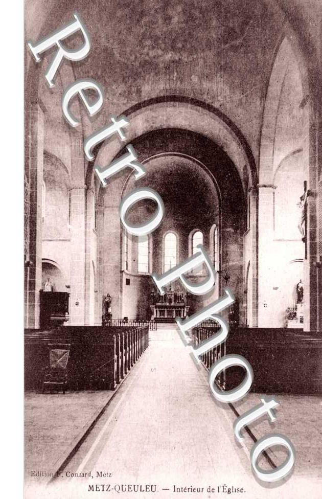 interieur de l'eglise
