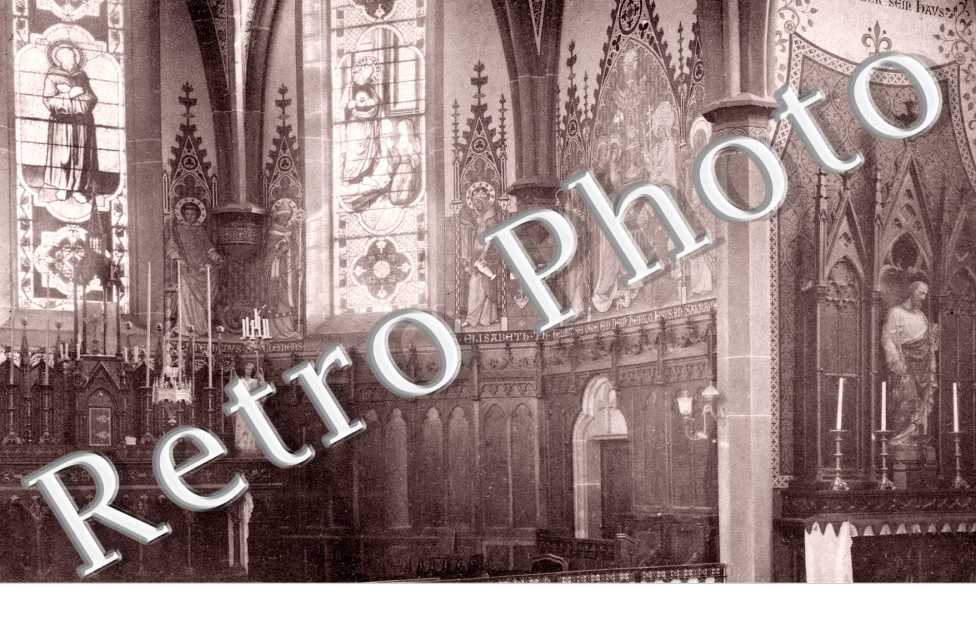 Interieur de l'Eglise