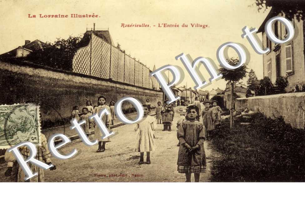 l'entree du village