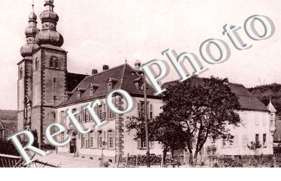 Eglises, Ecole et Presbytere
