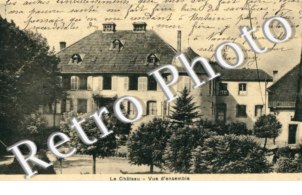 le Chateau, Vue d'Ensemble