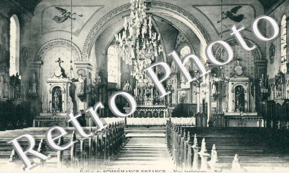 Interieur de l'Eglise