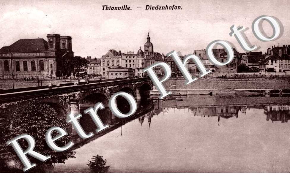 une vue du pont des alliés