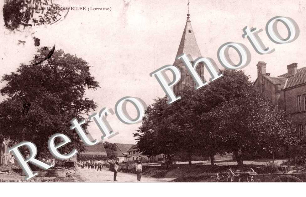 Vue Interieure, le Clocher de l'Eglise