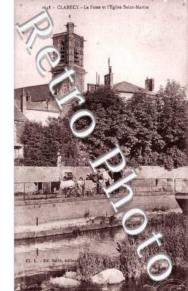 la fosse et l'Eglise Saint Martin
