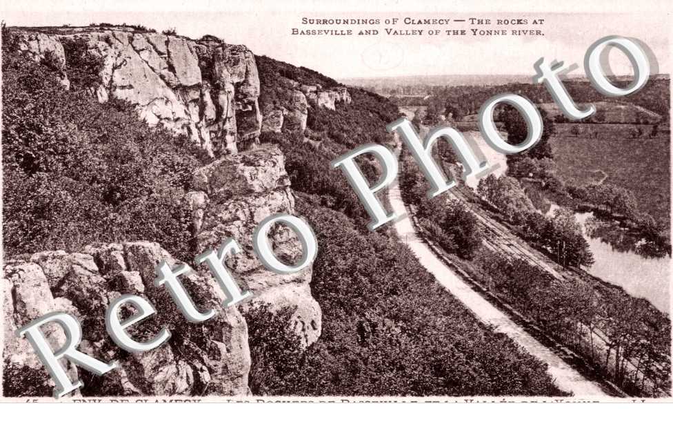 Les rochers de Basseville et vallee de l'Yonne