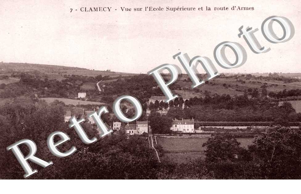 Ecole Superieure et Route d'Armes