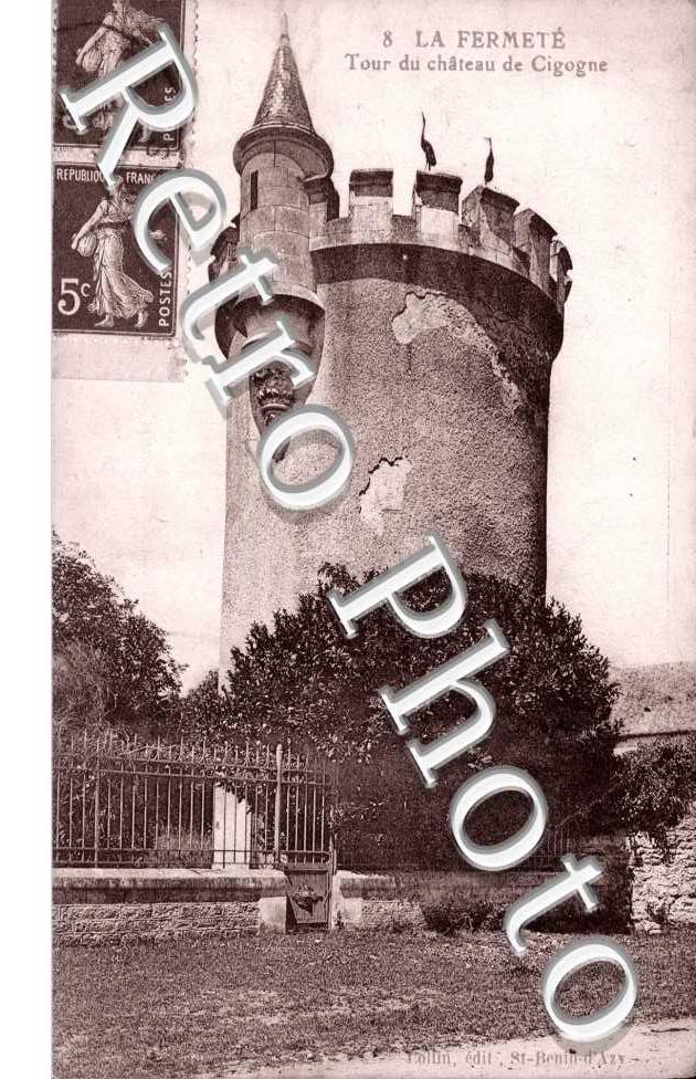 tour du chateau de Cigogne