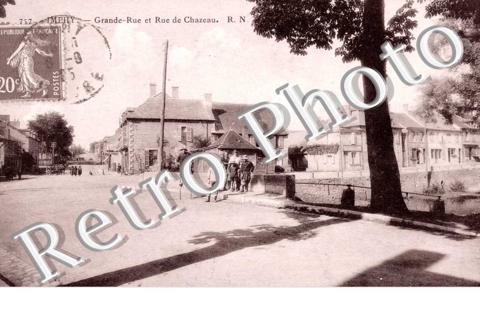 Grande Rue et rue de Chazeau